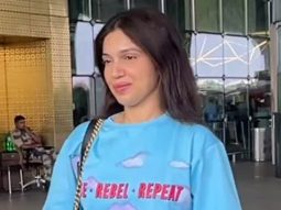 Bhumi Pednekar flashes a bright smile for paps as she gets clicked