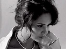Is there something Esha Gupta can’t slay