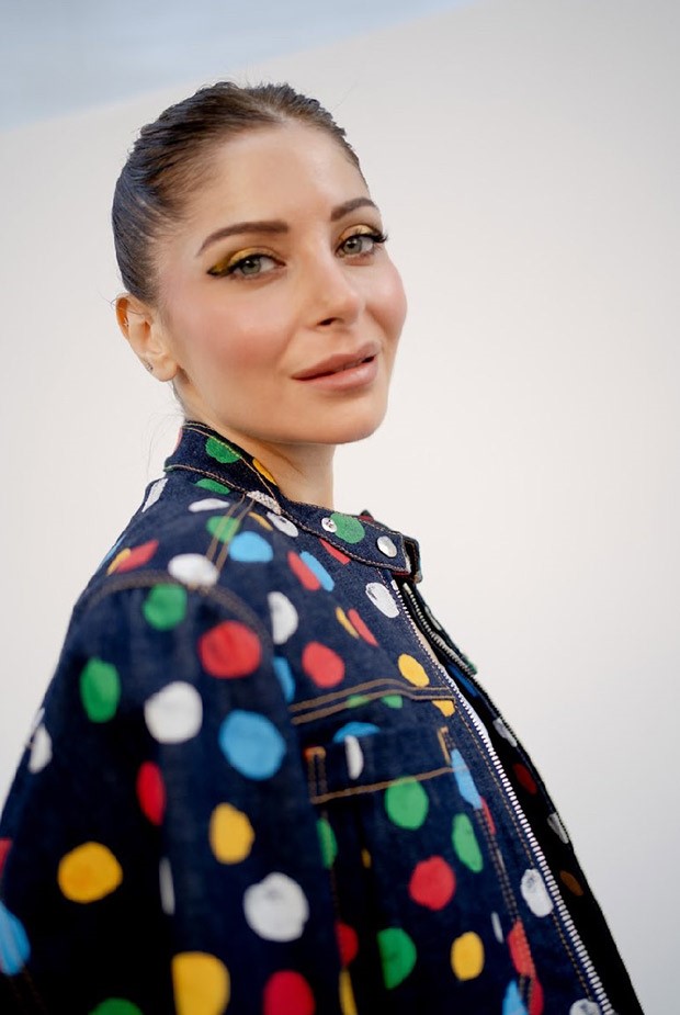 Kanika Kapoor radiates elegance in Louis Vuitton's blue Polka-Dotted ensemble at Paris Fashion Week