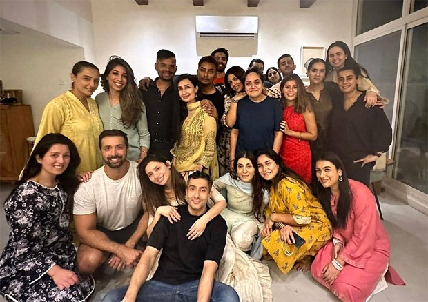 Mahira Khan stuns in gorgeous red and white floral lehenga in pre-wedding festivities with Salim Karim; dances to Shah Rukh Khan’s ‘Maahi Ve’ at her dholki, see photos and videos 