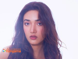 Celeb Wallpapers Of Medha Shankr