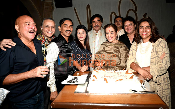 Photos: Celebs attend the birthday bash of Anu Ranjan Photos: Celebs attend the birthday bash of Anu Ranjan