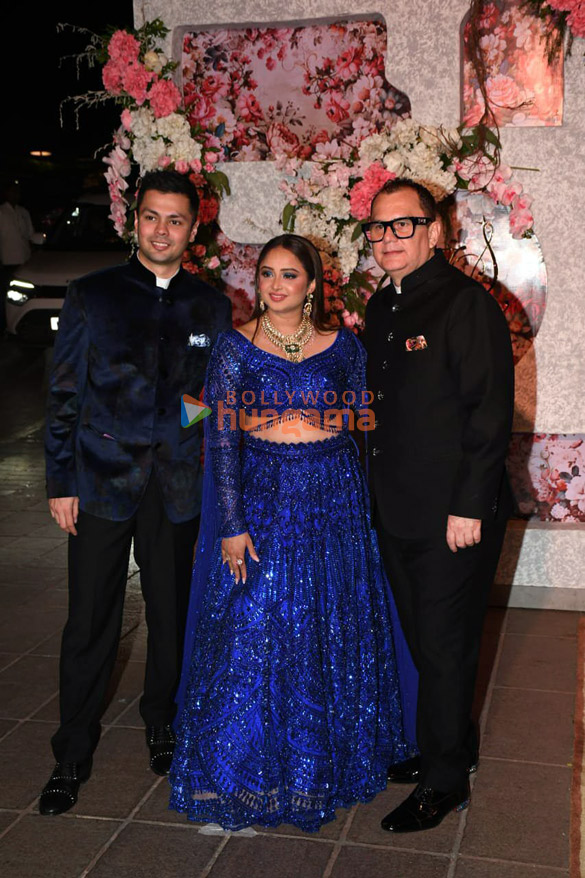 photos celebs grace andre timminss son leslie timmins and saachis1 15