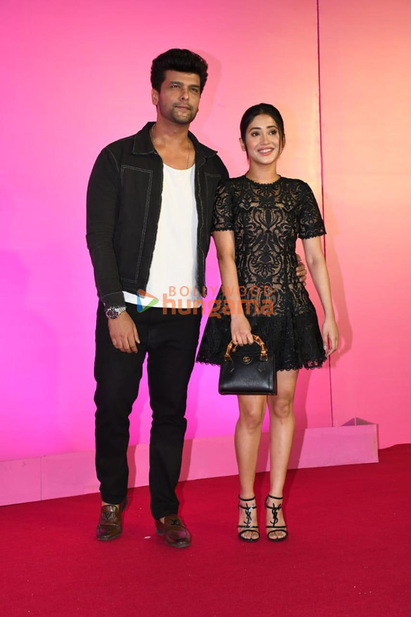 photos celebs grace the premiere of thank you for coming 0087 18