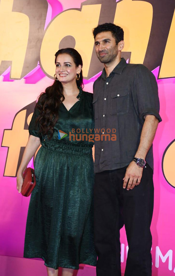 photos celebs grace the premiere of thank you for coming 0087 35