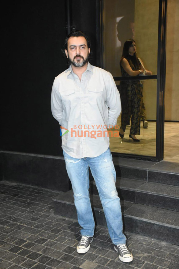 photos celebs grace the special screening of ut 69 5