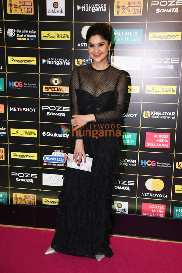 photos celebs snapped at the pink carpet and awards ceremony of bollywood hungama ott india fest 2023 3