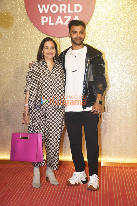 photos deepika padukone riteish deshmukh and others snapped at jio world plaza launch 007 1
