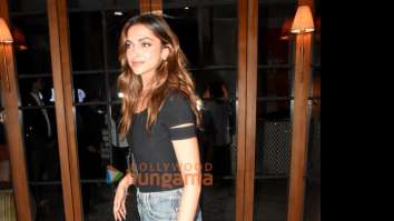 Photos: Deepika Padukone snapped at Gigi restaurant in Bandra