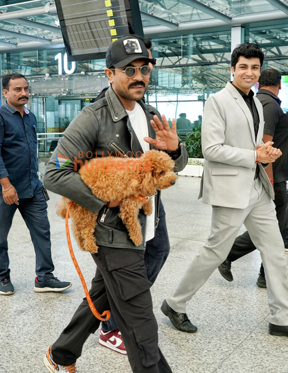 Photos: Ram Charan, Upasana Kamineni and Arjun Kapoor snapped at the airport Photos: Ram Charan, Upasana Kamineni and Arjun Kapoor snapped at the airport