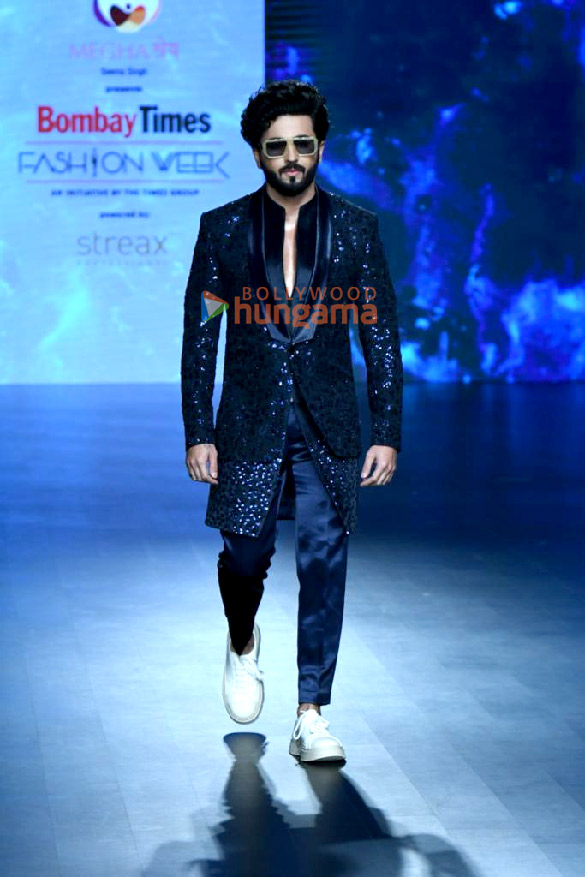 photos sonam kapoor ahuja mahima makwana and others walk the ramp at the bombay times fashion week 2023 2