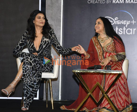 photos sushmita sen and aarya team snapped at the season 3 trailer launch in mumbai 3