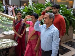 Adivi Sesh remembers 26/11 martyrs with Major Sandeep Unnikrishnan’s parents in Mumbai, see pics