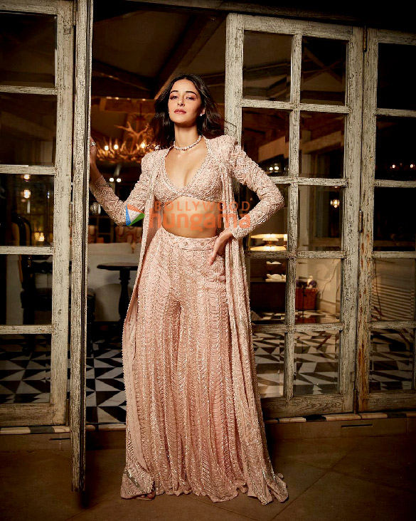 ananya panday 1 275