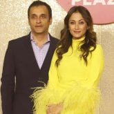 Swades actress Gayatri Joshi makes first public appearance with husband Vikas Oberoi at Jio World Plaza launch after tragic car crash in Italy; watch