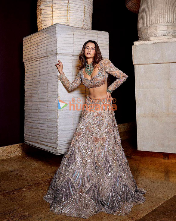 kriti kharbanda 1 51