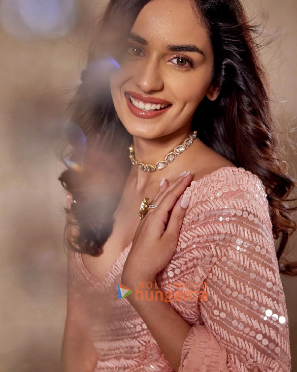manushi chhillar 3 100
