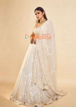 Mouni Roy
