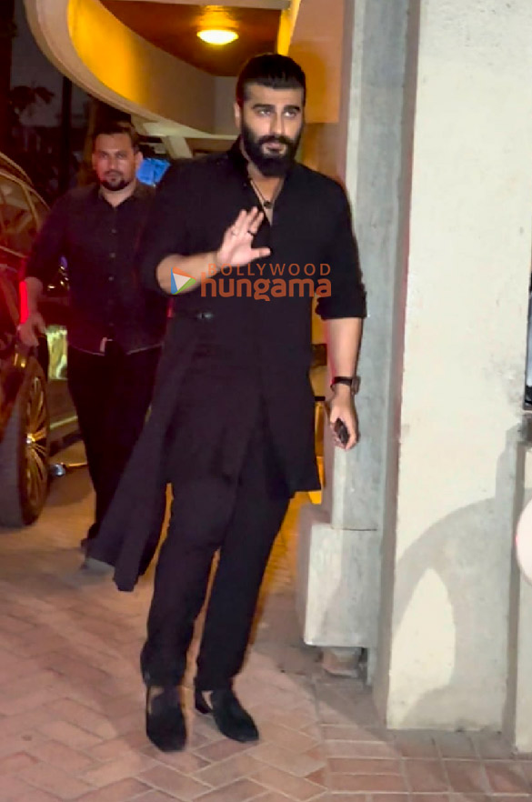 photos celebs attend kareena kapoor khans diwali bash 14