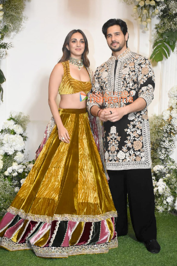 photos celebs attend manish malhotras diwali bash 1