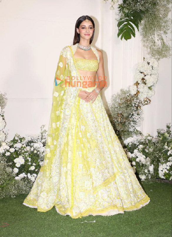 photos celebs attend manish malhotras diwali bash 24