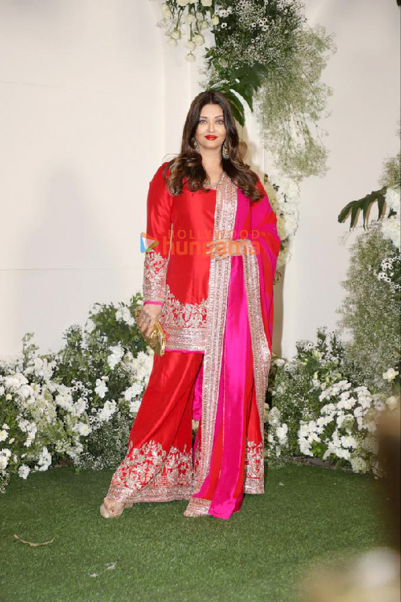 photos celebs attend manish malhotras diwali bash 30