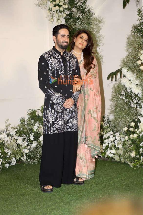 photos celebs attend manish malhotras diwali bash 48