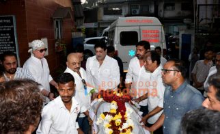 Photos: Celebs attend Rajkumar Kohli’s funeral