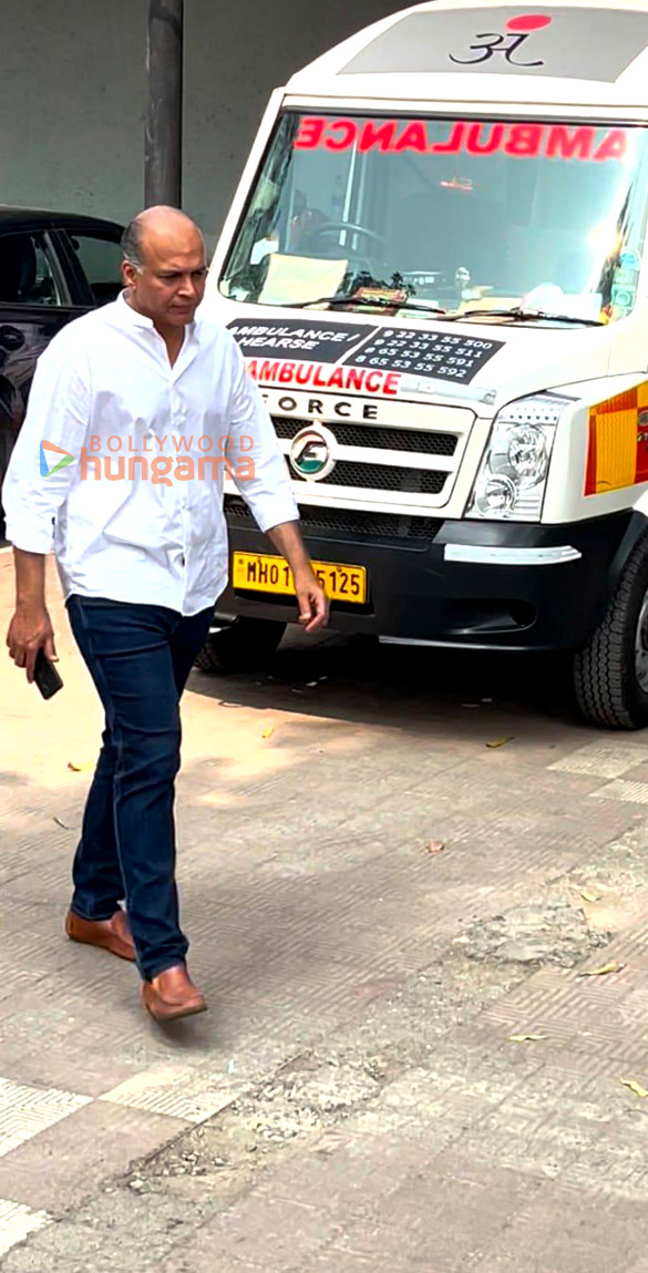 photos celebs attend sanjay gadhvis funeral 2