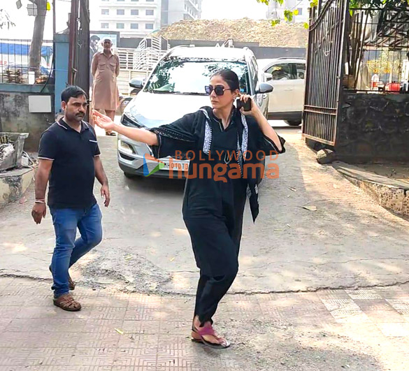 photos celebs attend sanjay gadhvis funeral 4