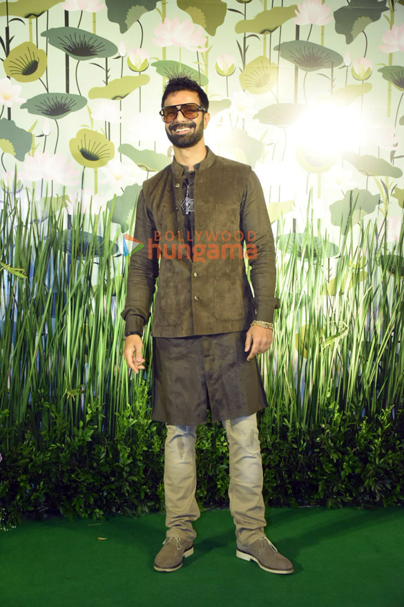 photos celebs grace aayush sharma and arpita khans diwali bash 19