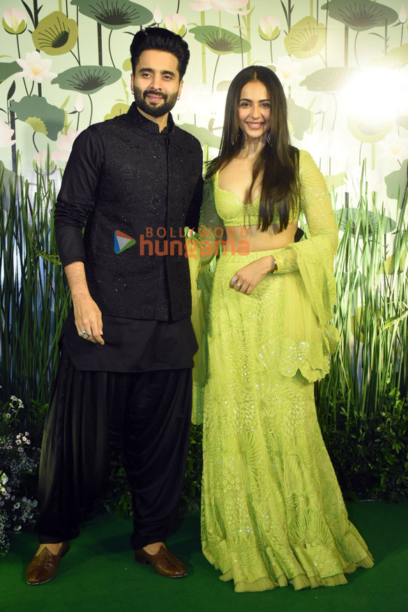 photos celebs grace aayush sharma and arpita khans diwali bash 21