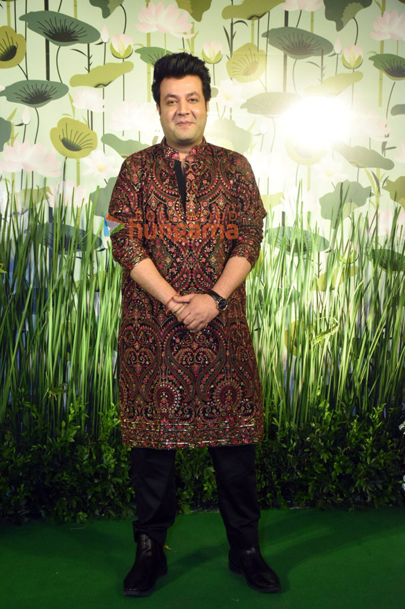 photos celebs grace aayush sharma and arpita khans diwali bash 35