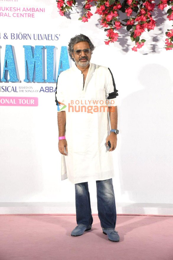 photos celebs grace the mamma mia pink carpet at jio world centre bkc bandra 23