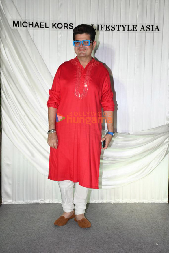 photos celebs snapped at lifestyle asia diwali bash 233 5