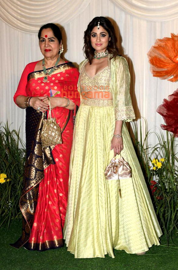 photos celebs snapped at shilpa shettys diwali party 8