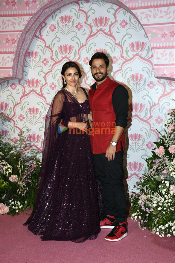photos celebs snapped attending ramesh s tauranis diwali bash1 36