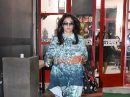 Photos: Kajol spotted at Mauh salon in Bandra