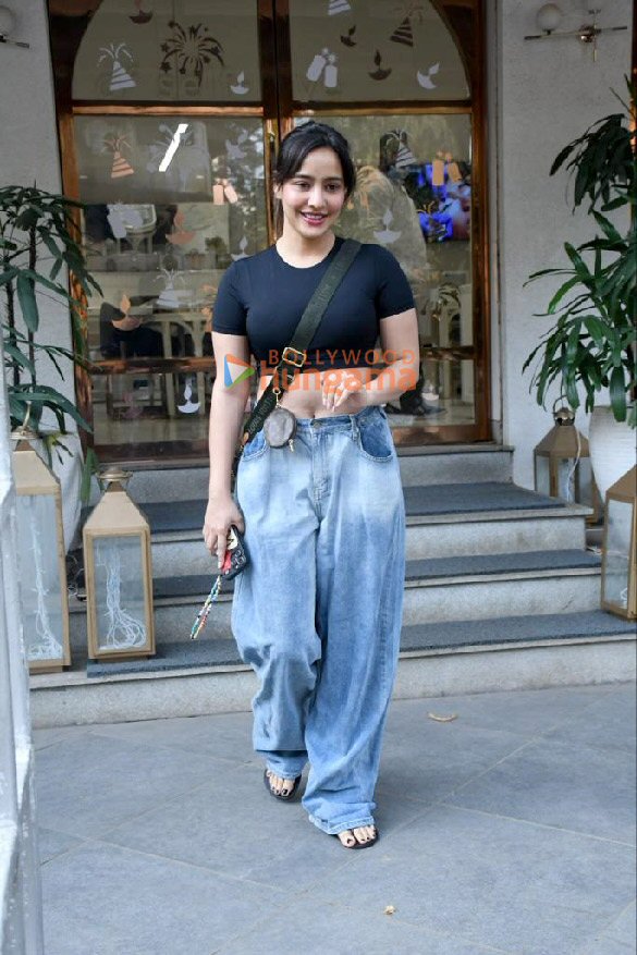 photos neha sharma snapped in bandra 1