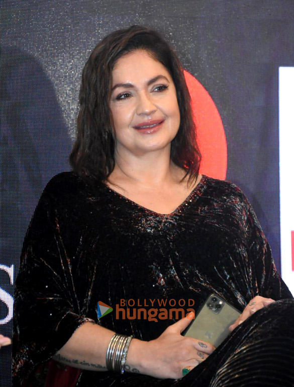 photos pooja bhatt snapped at the launch of the book unchain my heart 3