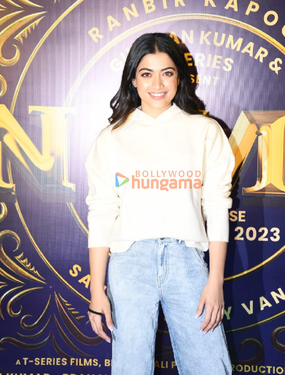 photos ranbir kapoor rashmika mandanna sandeep reddy vanga and bhushan kumar snapped at animal trailer preview 4
