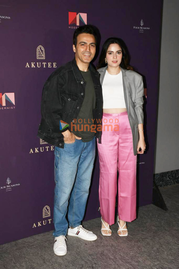 photos sagarika ghatge zaheer khan and others snapped at the formers new venture akutee 55 1