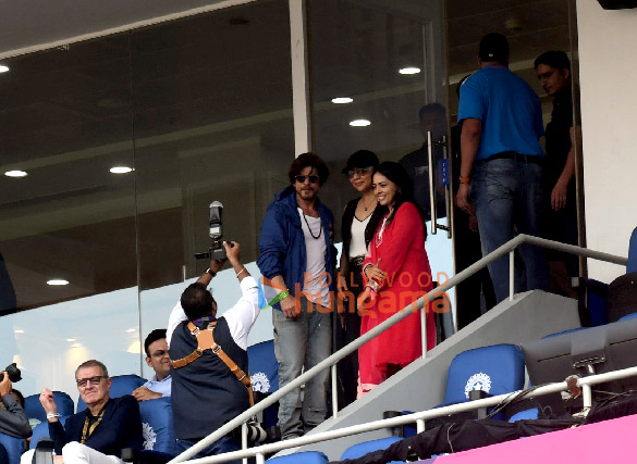 photos shah rukh khan ranveer singh deepika padukone and others snapped watching the icc mens cricket world cup 2023 final 3