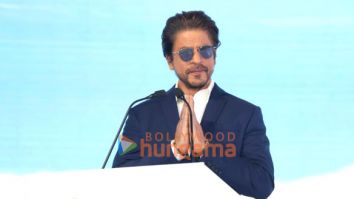Photos: Shah Rukh Khan snapped attending a Hyundai event in Delhi