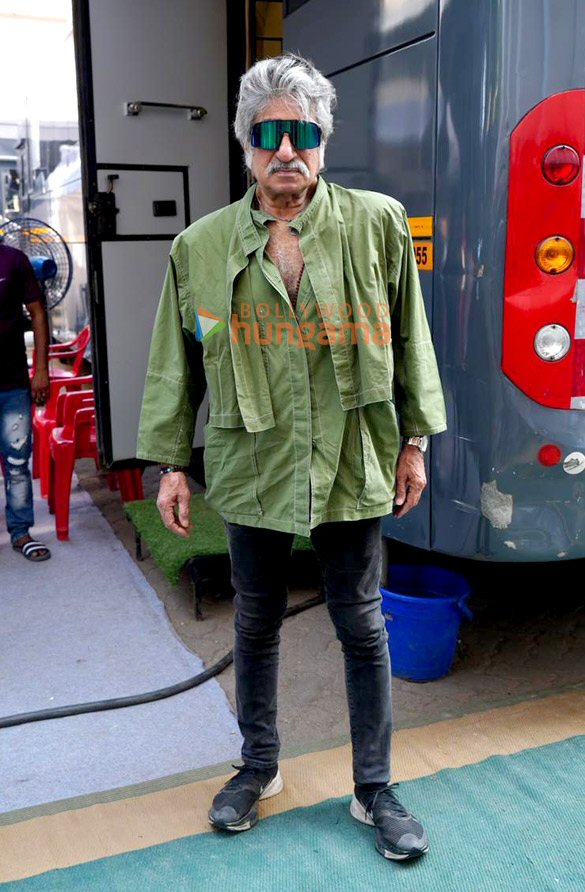 photos shraddha kapoor and shakti kapoor snapped at a shoot 2