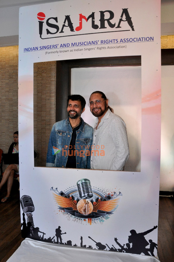 photos sonu nigam kavita krishnamurthy shaan papon and other singers celebrate 10 years of isra in mumbai 9