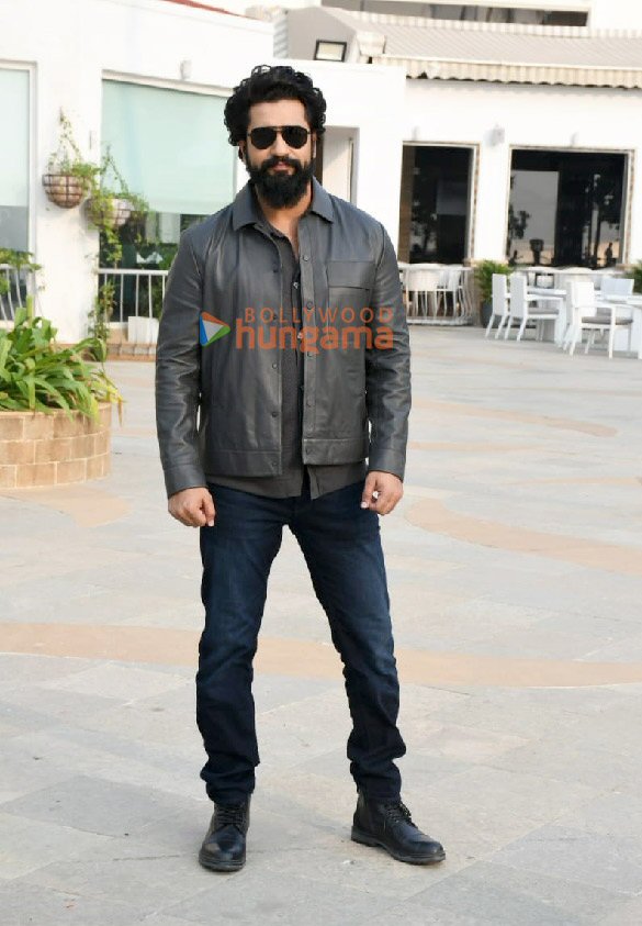 photos vicky kaushal snapped during sam bahadur promotions 4