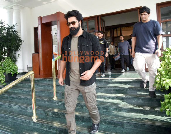 photos vicky kaushal snapped during sam bahadur promotions in lucknow 4