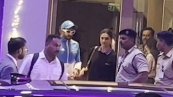 Ranveer Singh & Deepika Padukone get clicked at the airport