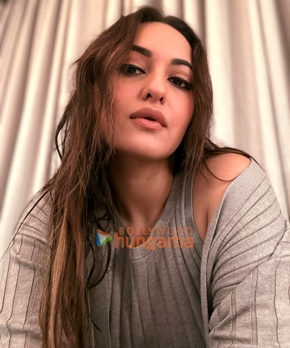 sonakshi sinha 2 199